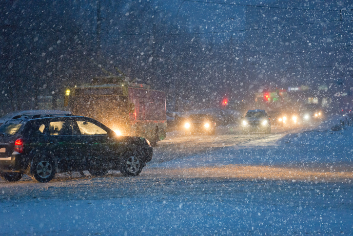 5 Common Mistakes You Should Avoid While Driving in the Snow